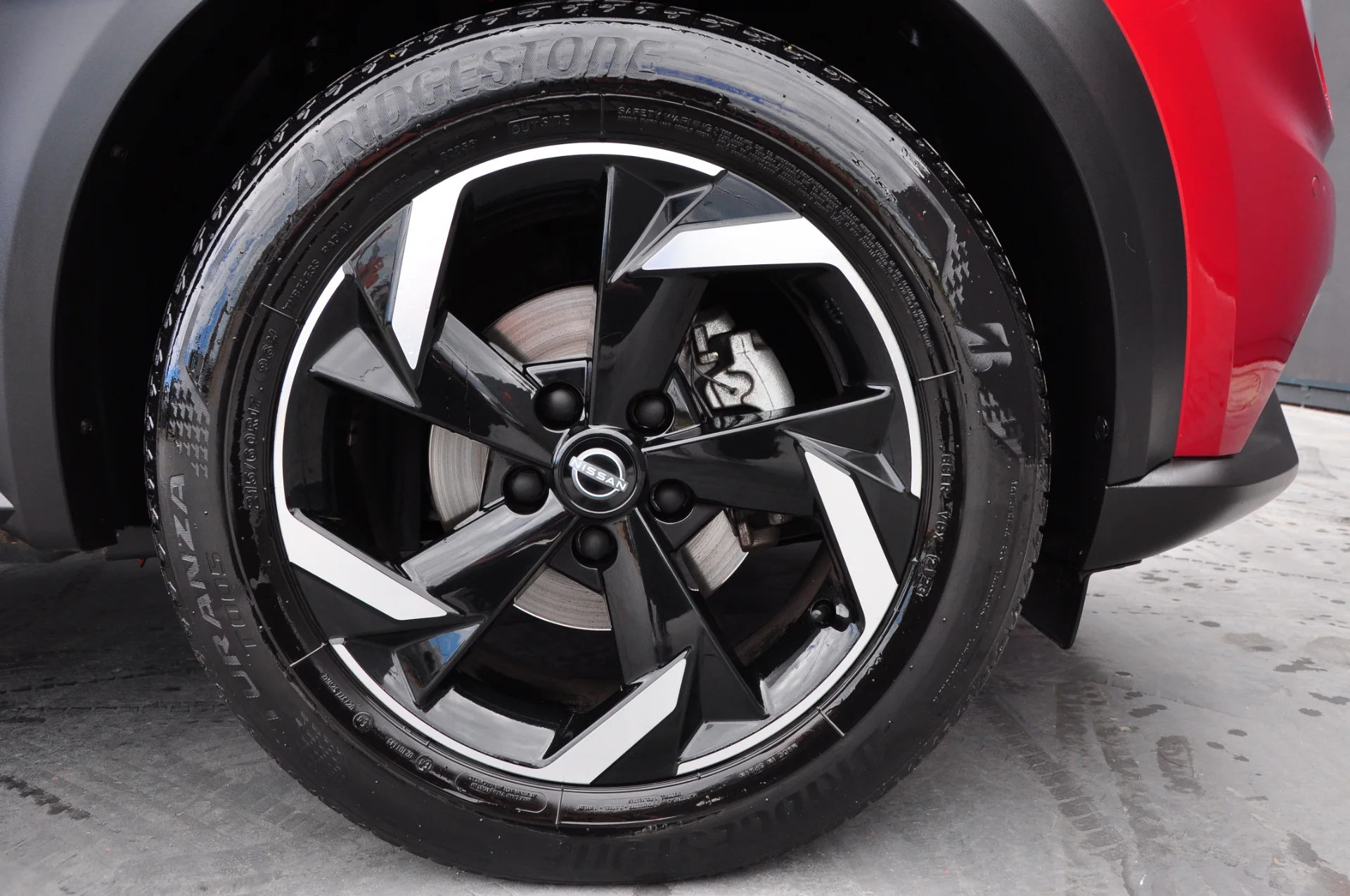 2023 MODEL NİSSAN JUKE 1.0 DIG-T PLATİNUM BOYASIZ 24.000 KM'DE