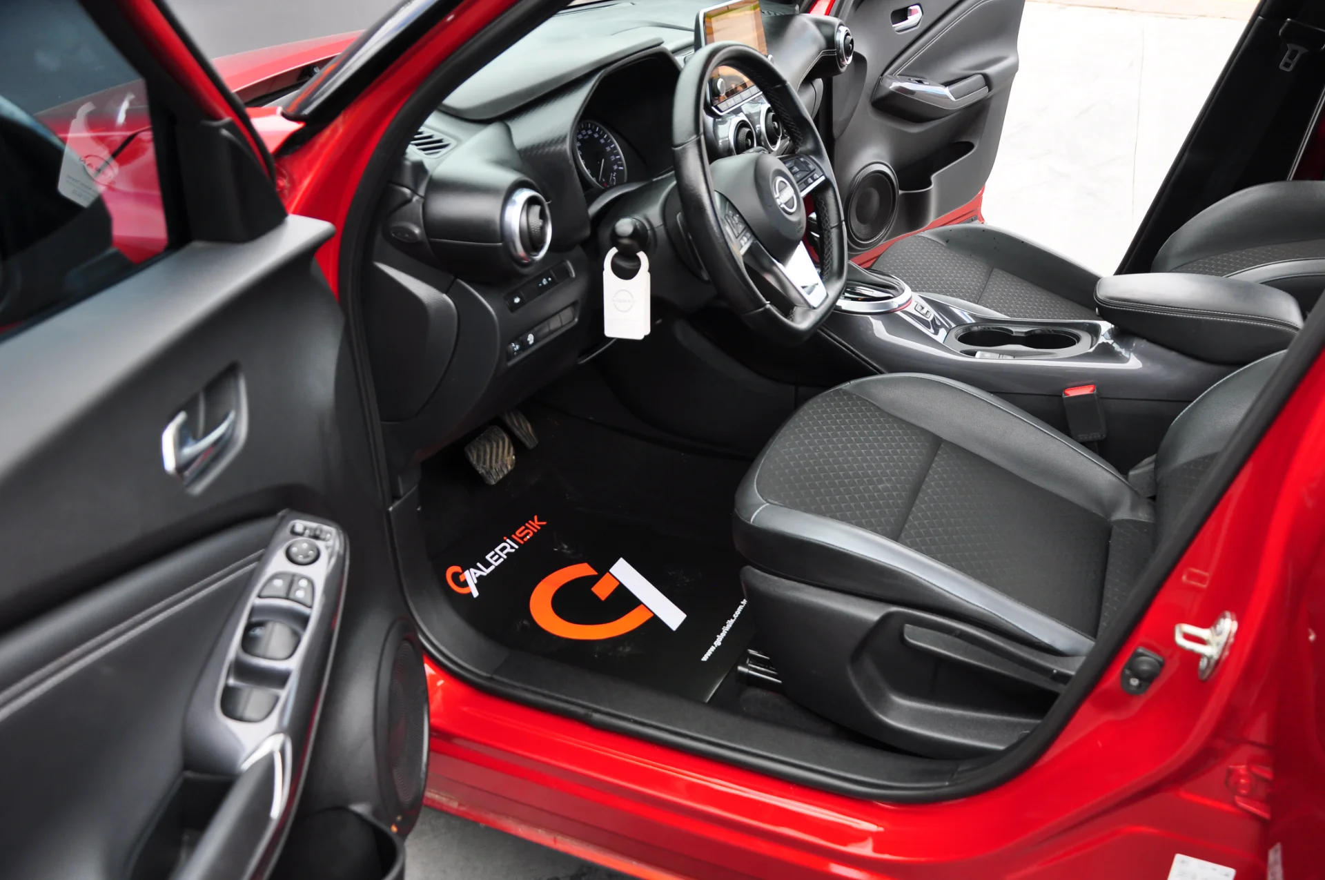 2023 MODEL NİSSAN JUKE 1.0 DIG-T PLATİNUM BOYASIZ 24.000 KM'DE