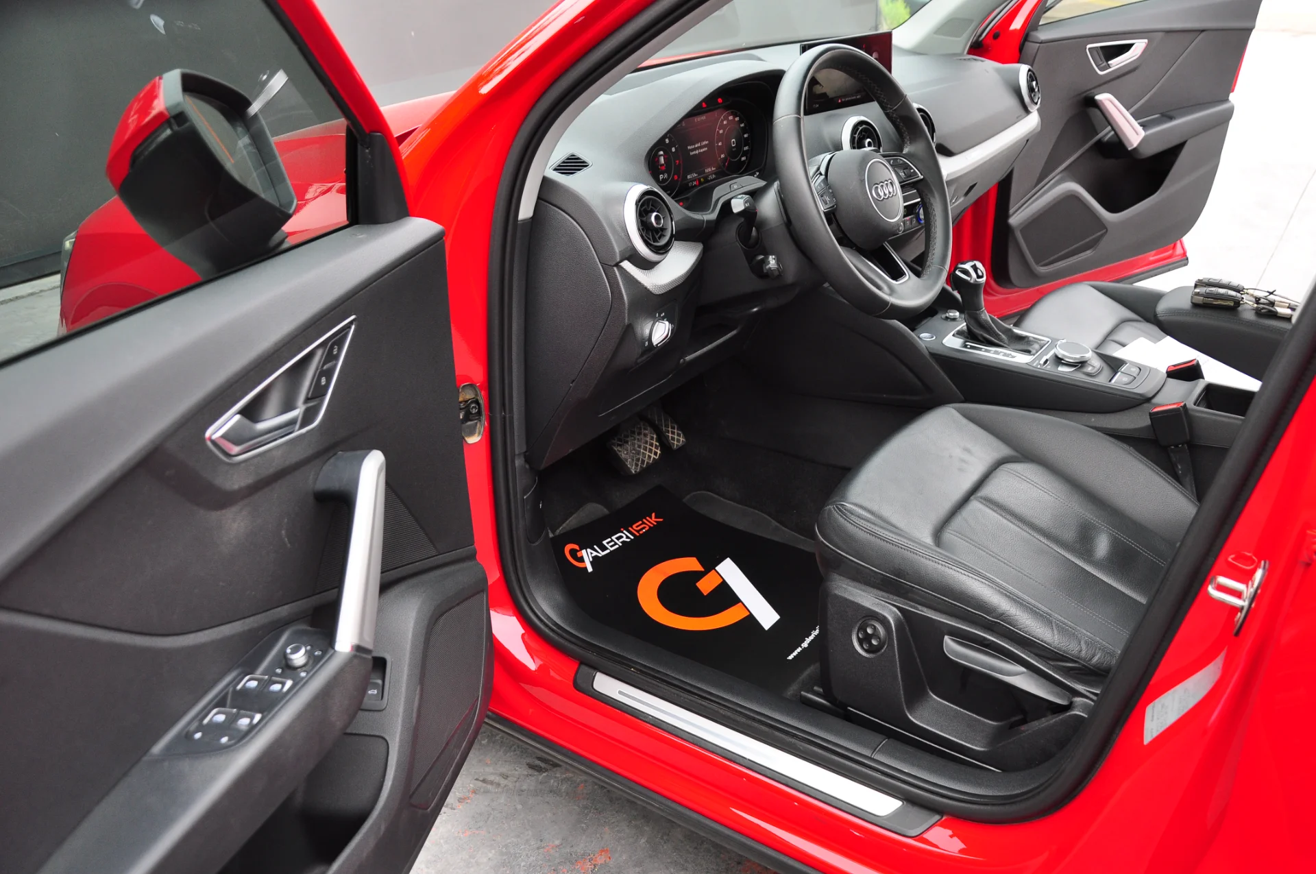 2021 MODEL AUDİ Q2 35 TFSI ADVANCED SUNROOF'LU 80.000 KM'DE