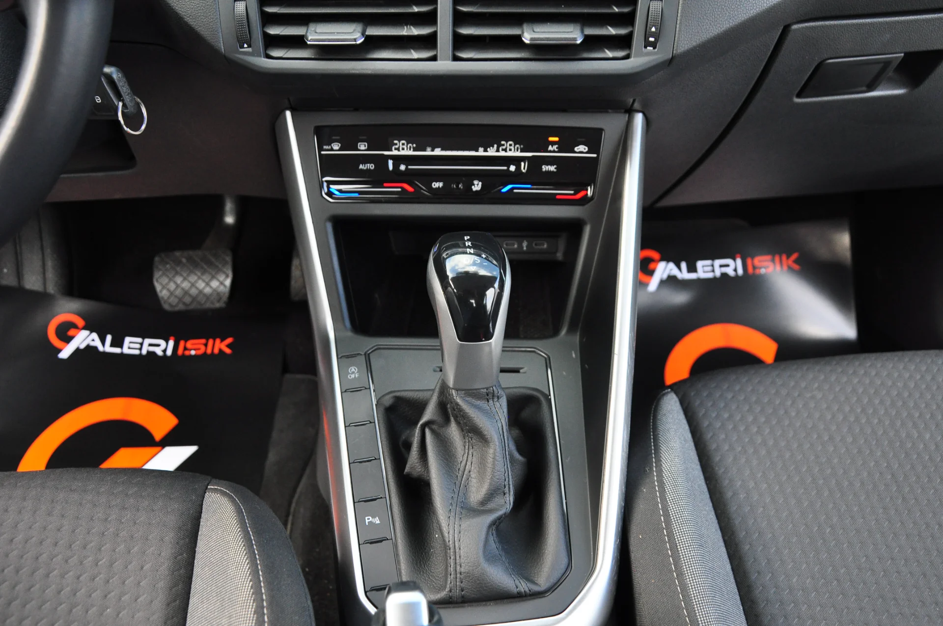 2023 VOLKSWAGEN TAİGO 1.0 TSI LİFE %20 FATURALI 42.000 KM'DE