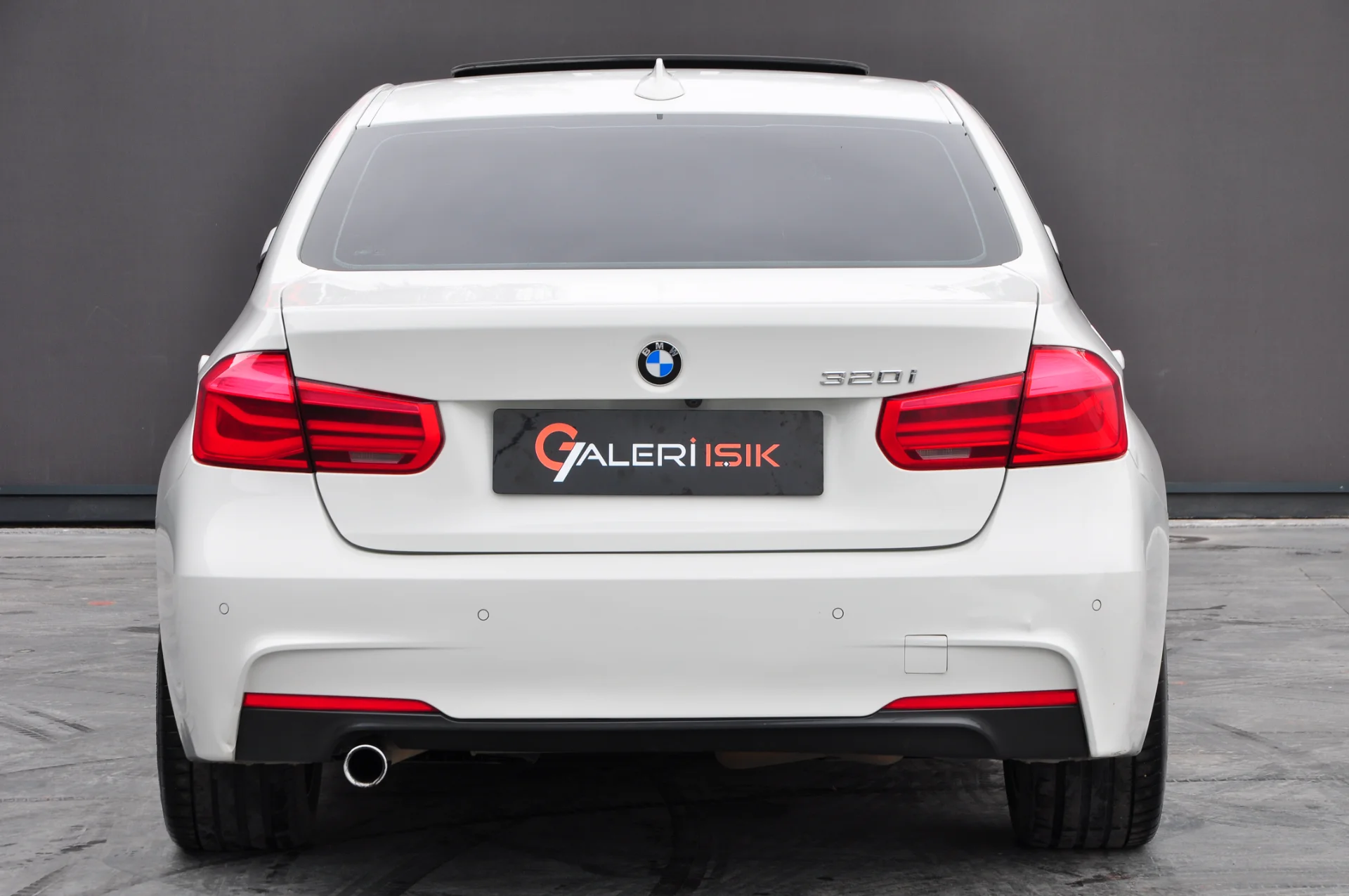 2016 BMW 3.20İED 40. YIL ÖZEL SERİ SUNROOF HAFIZA 163.000 KM'DE
