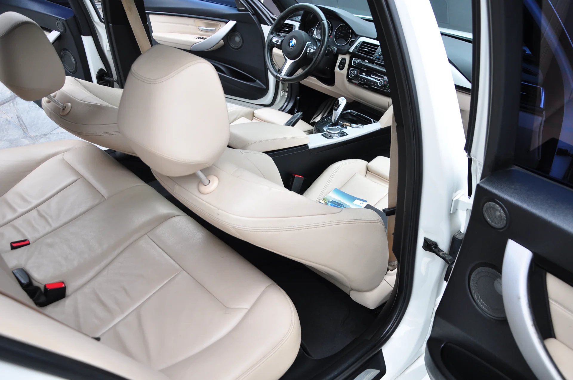 2016 BMW 3.20İED 40. YIL ÖZEL SERİ SUNROOF HAFIZA 163.000 KM'DE