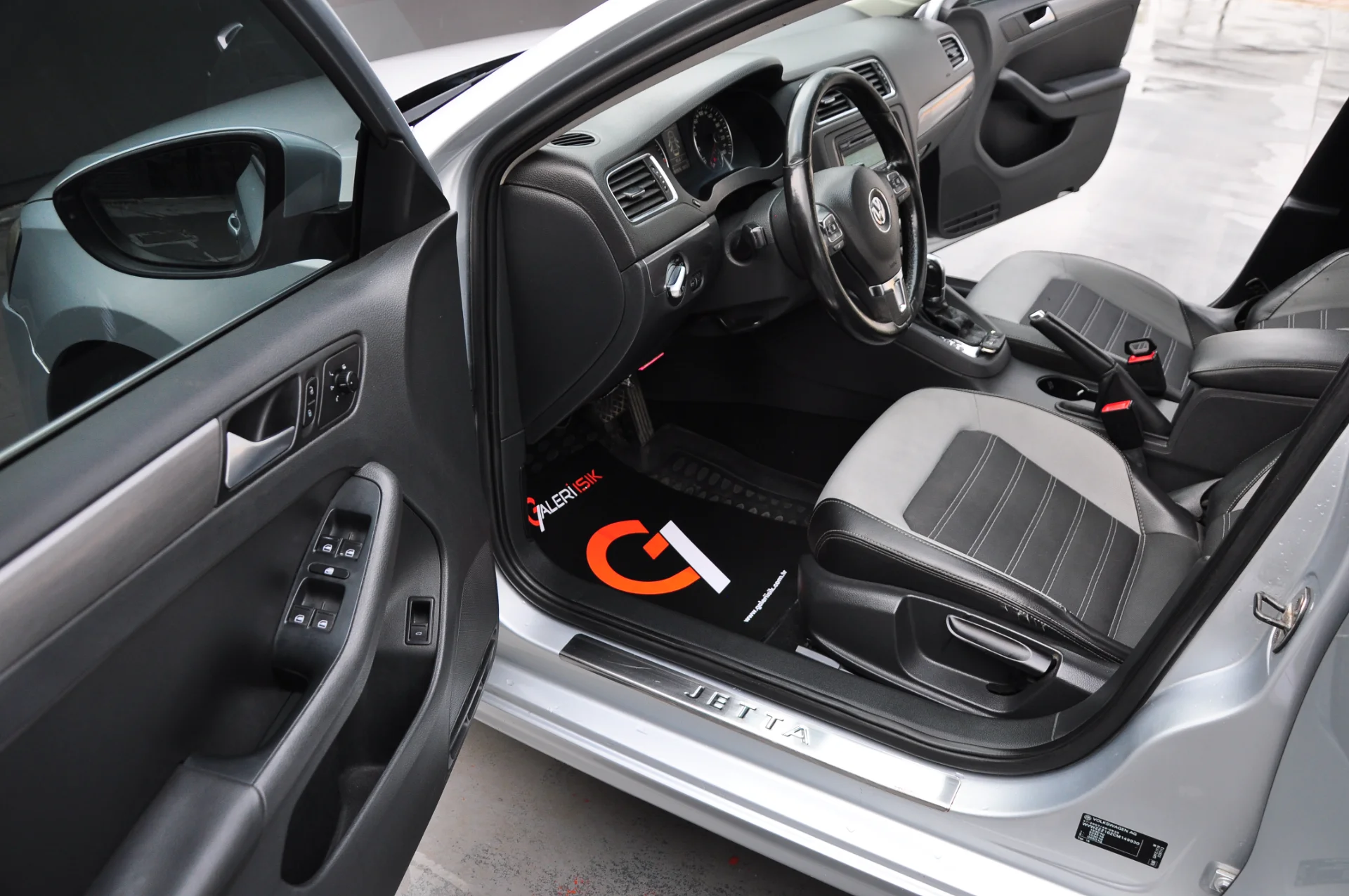 2012 VOLKSWAGEN JETTA 1.6 TDI COMFORTLİNE DEĞİŞENSİZ 287.000 KM