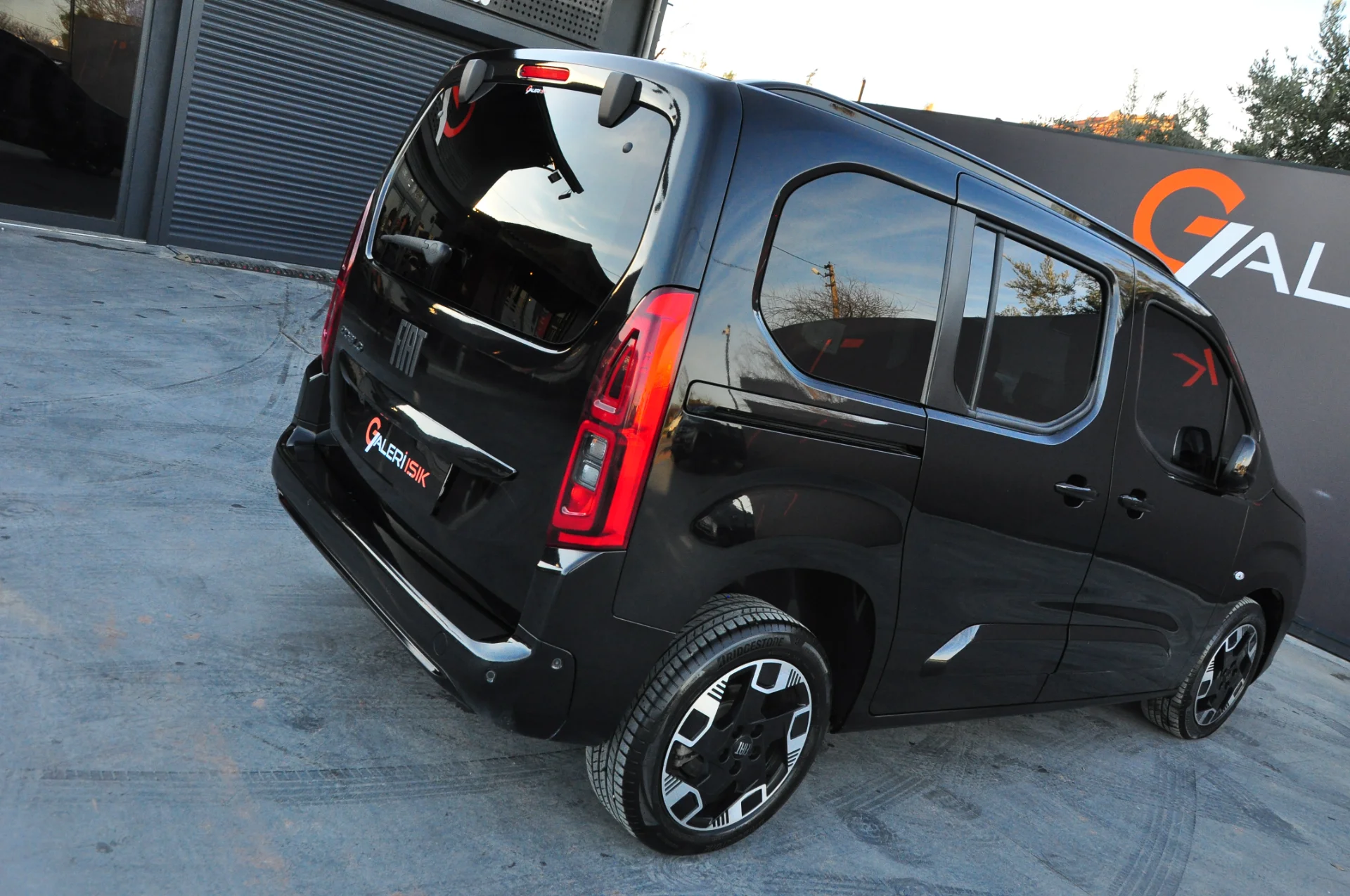 2024 DOBLO 1.5 BLUEHDİ PREMİO PLUS YENİ KASA CAM TVN. 21.000 KM