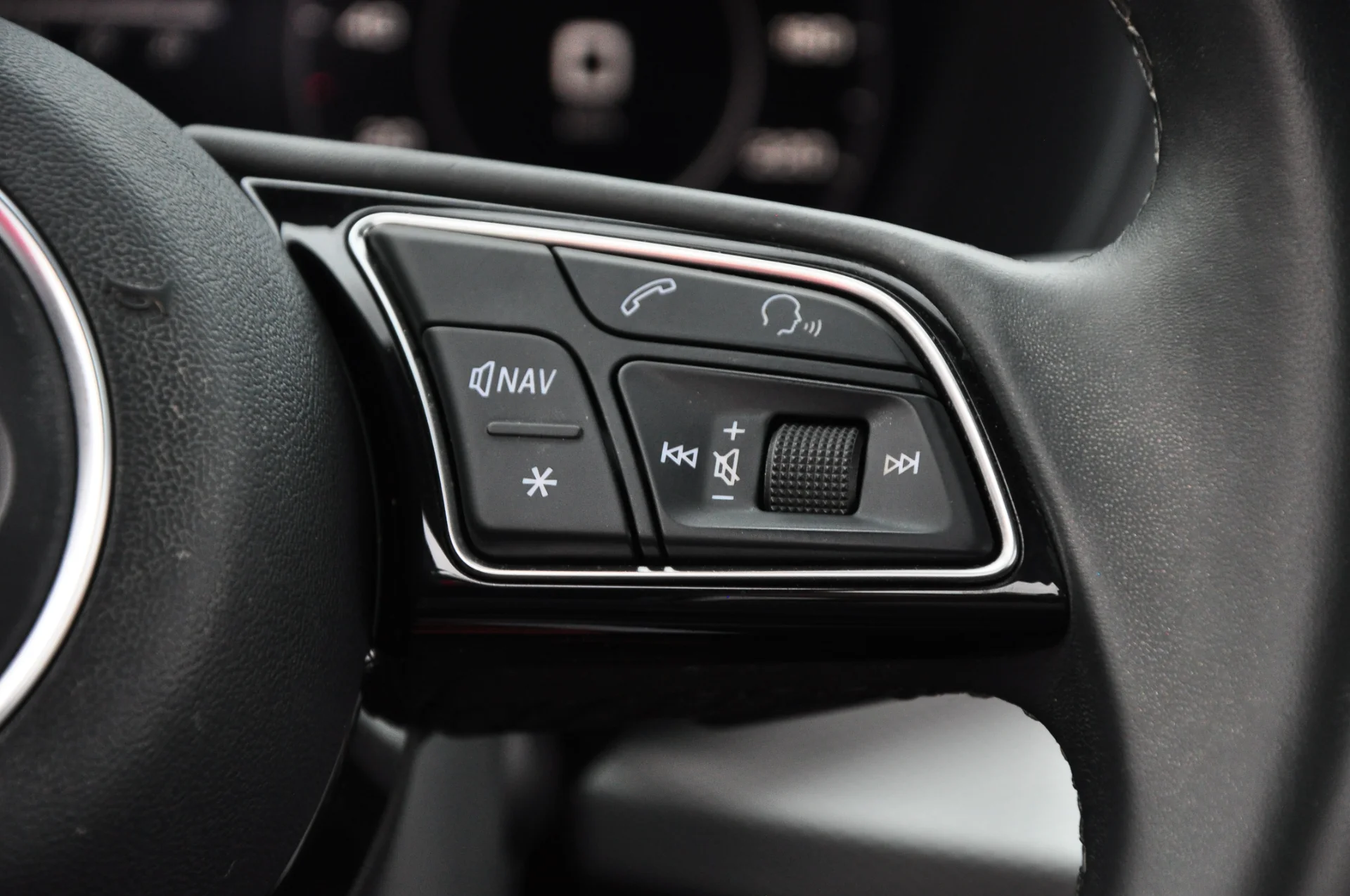 2021 MODEL AUDİ Q2 35 TFSI ADVANCED SUNROOF'LU 80.000 KM'DE