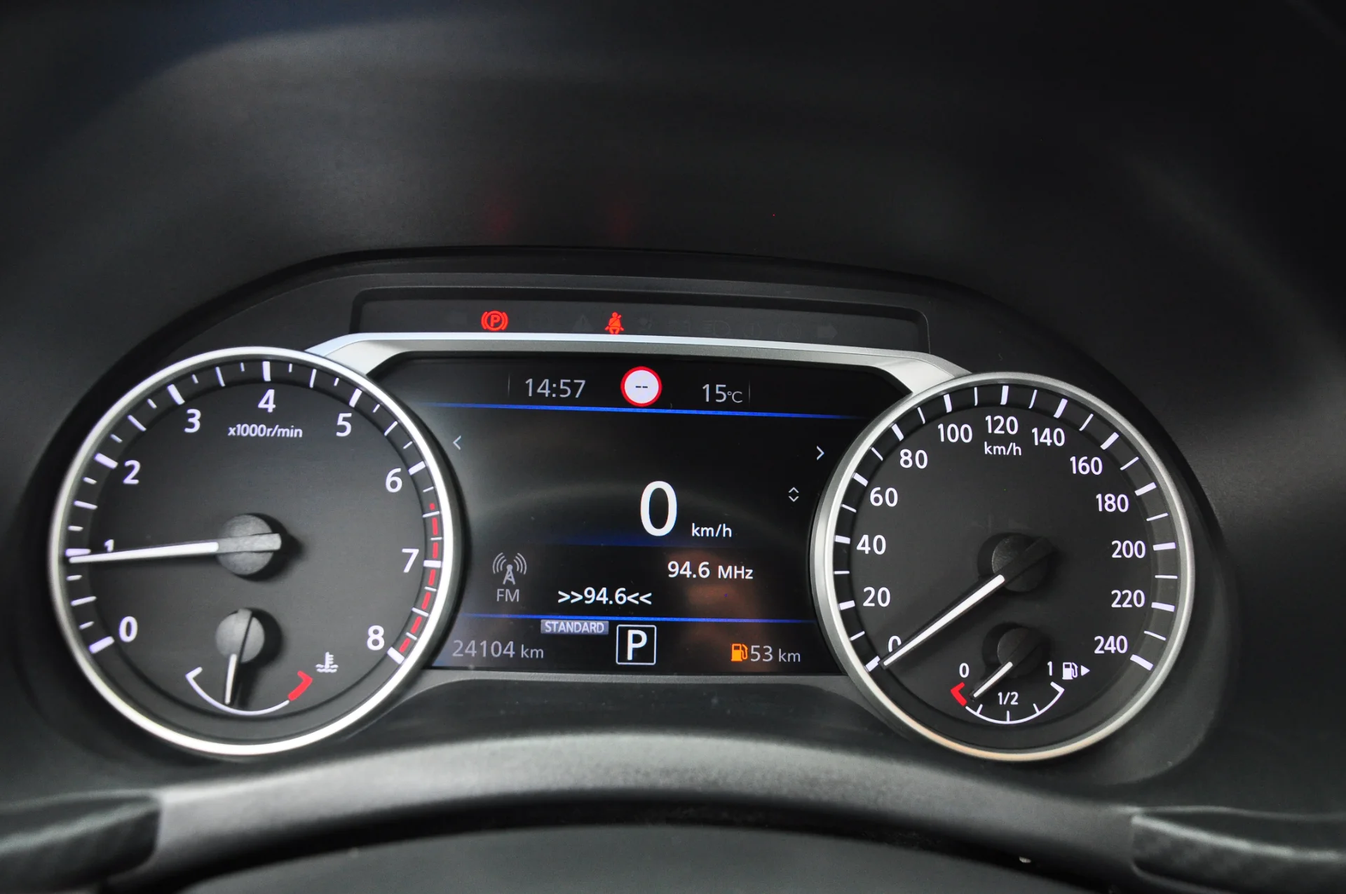 2023 MODEL NİSSAN JUKE 1.0 DIG-T PLATİNUM BOYASIZ 24.000 KM'DE