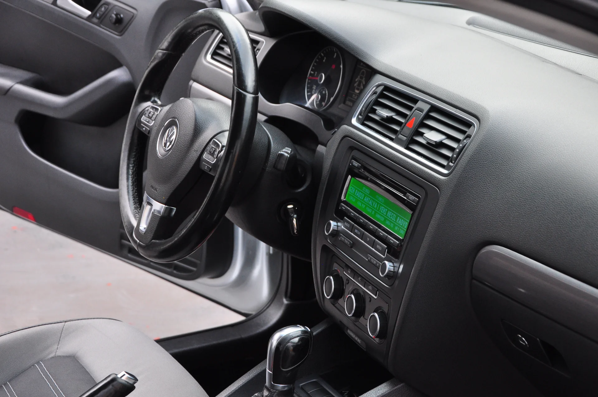 2012 VOLKSWAGEN JETTA 1.6 TDI COMFORTLİNE DEĞİŞENSİZ 287.000 KM