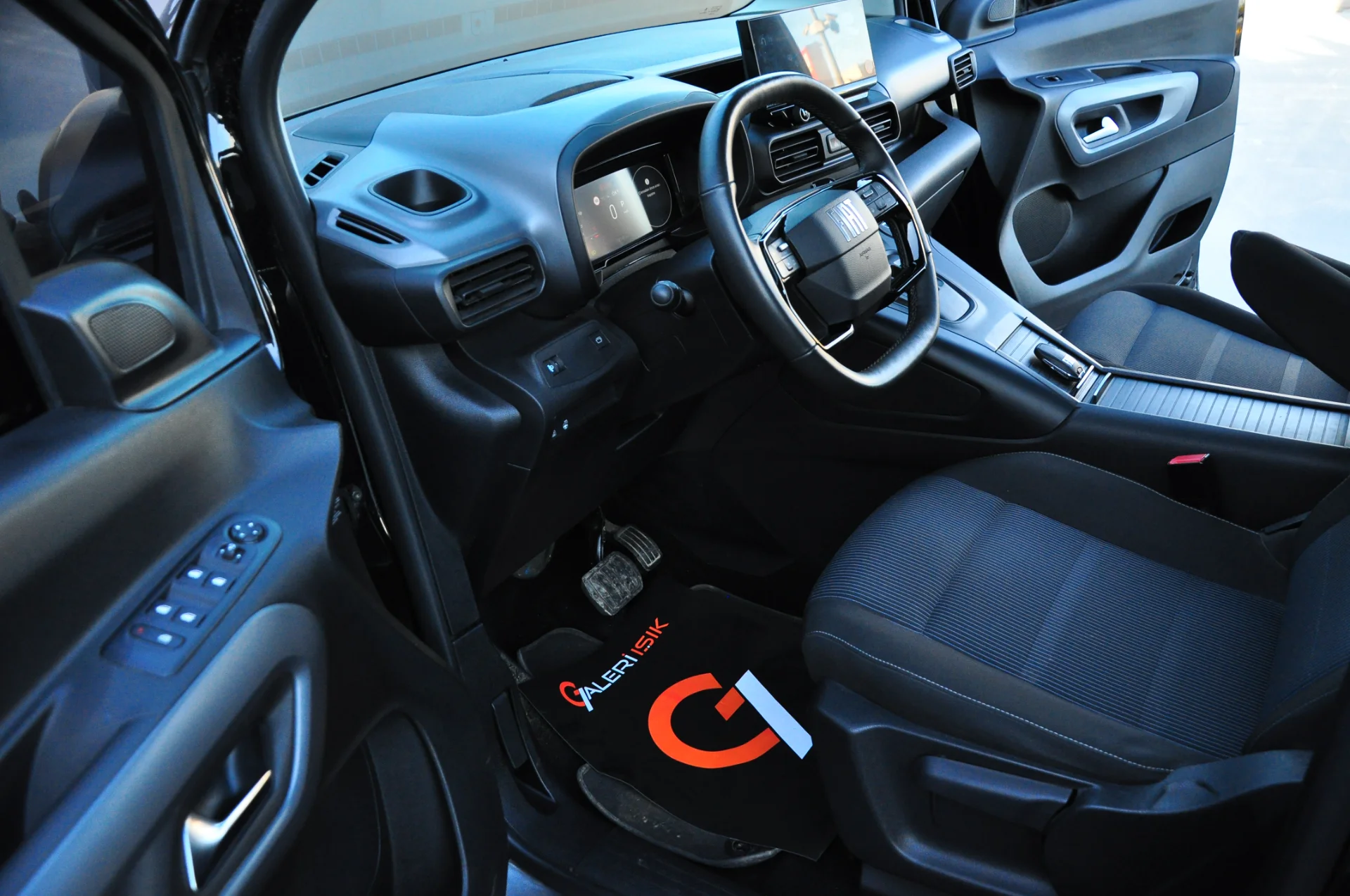 2024 DOBLO 1.5 BLUEHDİ PREMİO PLUS YENİ KASA CAM TVN. 21.000 KM