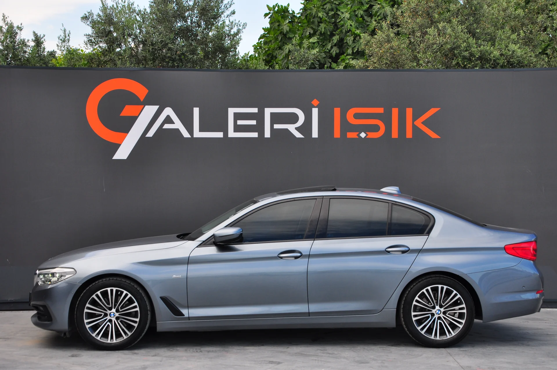 2017 MODEL BMW 5.20İ SPORTLİNE+EXECUTİVE VAKUM 108.000 KM'DE